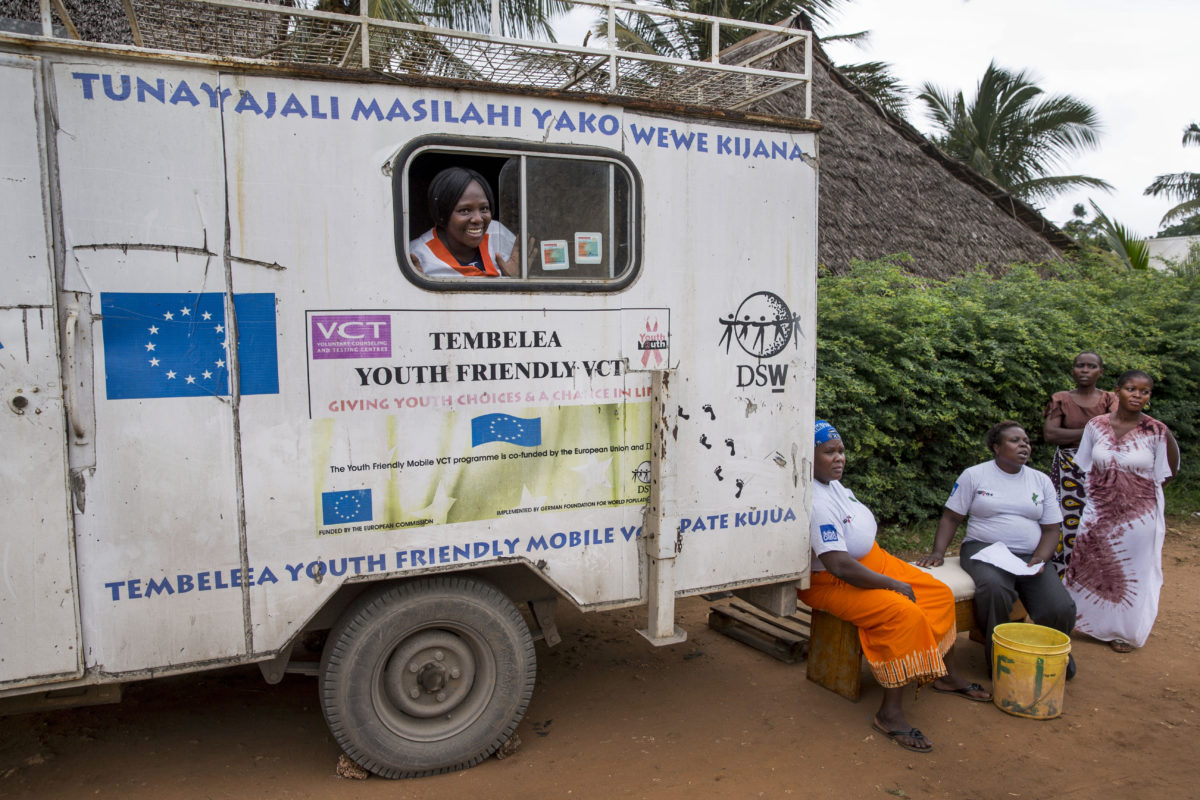 mobile clinic van